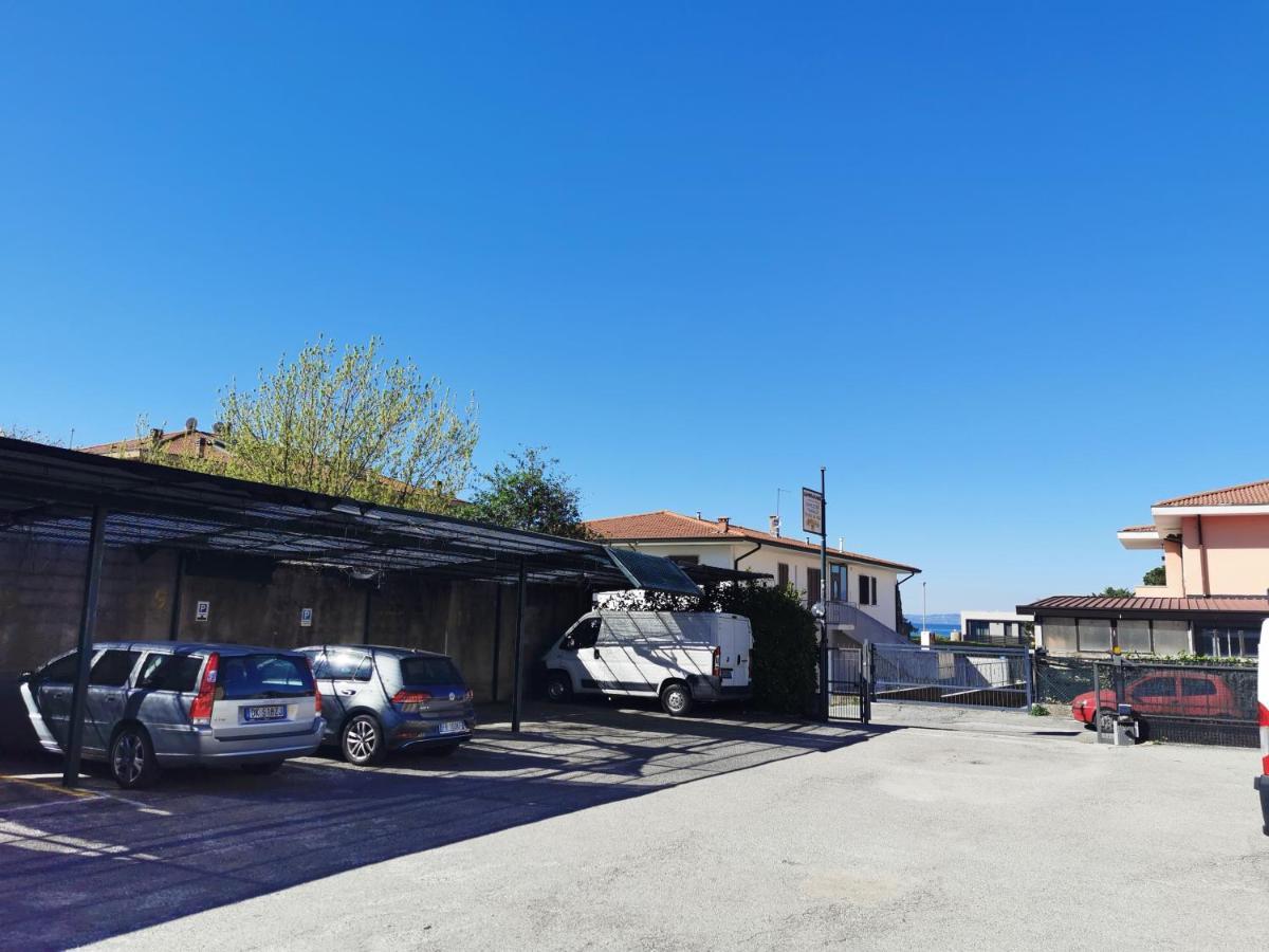 Caba Holiday Bardolino Gritti ภายนอก รูปภาพ